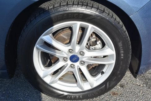 Used 2018 Ford Fusion SE w/ Fusion SE Technology Package image 43