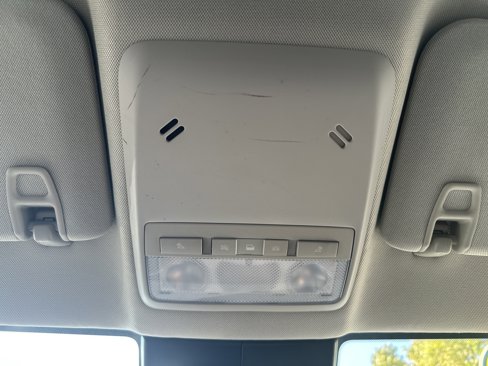 Used 2019 Buick Encore Preferred image 17