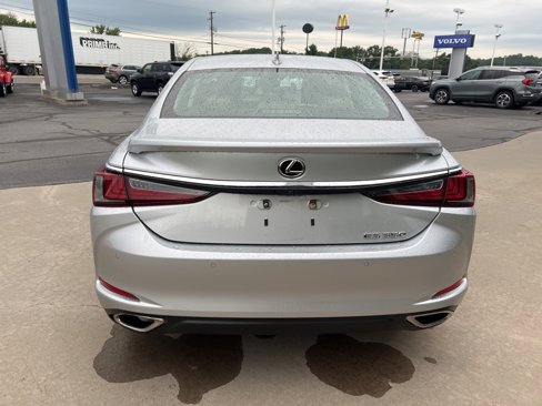 Used 2020 Lexus ES 350 w/ Premium Package image 4