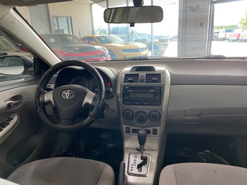 Used 2012 Toyota Corolla LE image 22