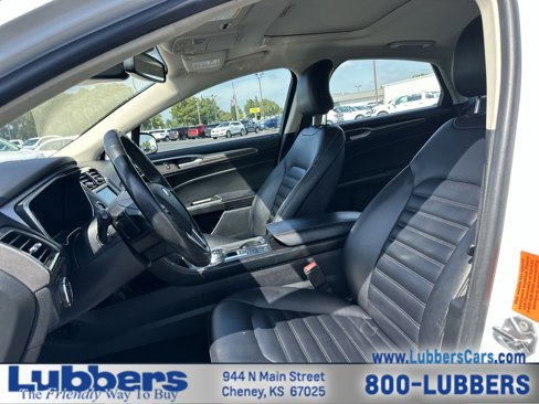 Used 2019 Ford Fusion SEL image 10