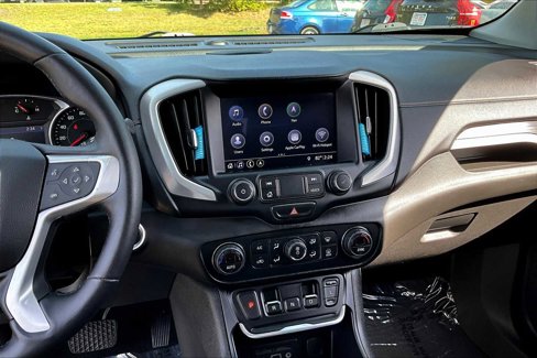 Used 2021 GMC Terrain SLT w/ Infotainment Package II image 6