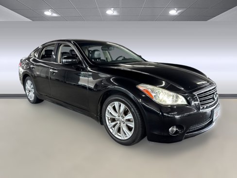 Used 2011 INFINITI M37 w/ Premium Pkg image 7
