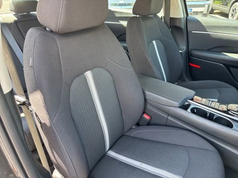 Certified 2023 Hyundai Sonata SEL w/ Convenience Package image 23