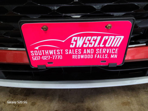 Used 2020 Ford Escape SE image 2