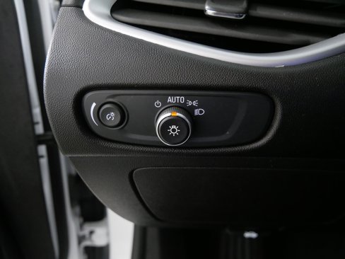 Used 2023 Chevrolet Malibu LT image 26