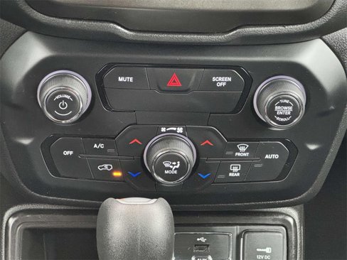 Certified 2020 Jeep Renegade Altitude image 20