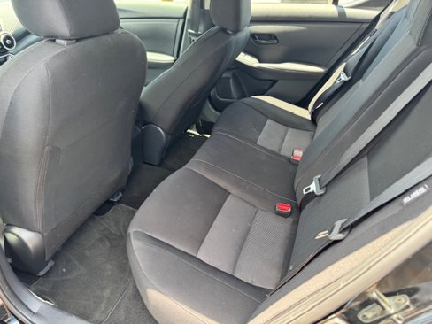 Used 2024 Nissan Sentra SV image 10