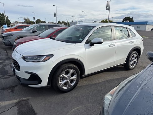 Certified 2025 Honda HR-V LX image 1