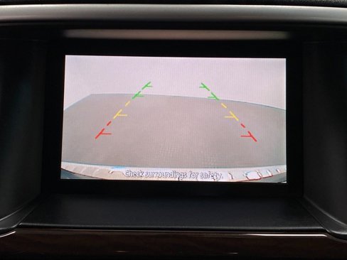 Used 2016 Nissan Pathfinder SL image 24