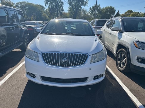 Used 2013 Buick LaCrosse Leather image 2