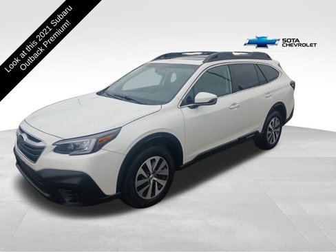 Used 2021 Subaru Outback Premium image 1