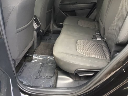 Used 2023 Kia Sportage LX image 12