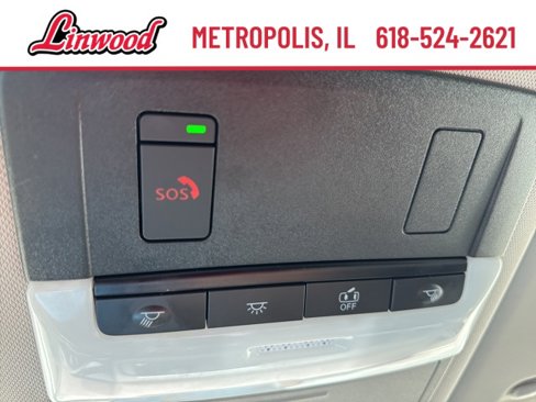 Used 2023 Nissan Rogue SV image 26