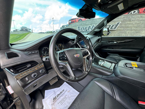 Used 2015 Cadillac Escalade ESV Platinum image 9