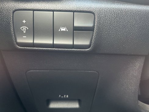 Used 2020 Kia Sportage LX image 41
