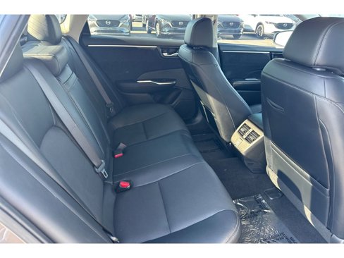 Used 2018 Honda Clarity Touring image 17