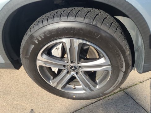 Used 2018 Mercedes-Benz GLC 300 image 9