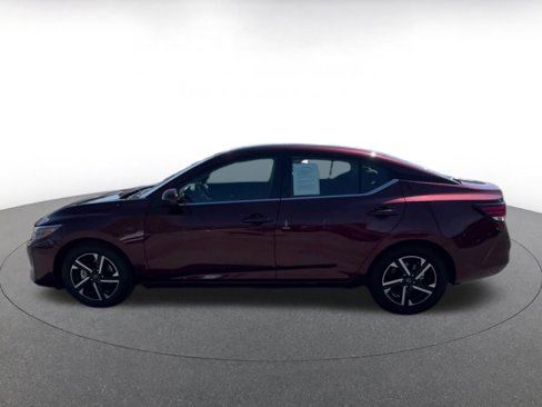 Used 2024 Nissan Sentra SV image 7
