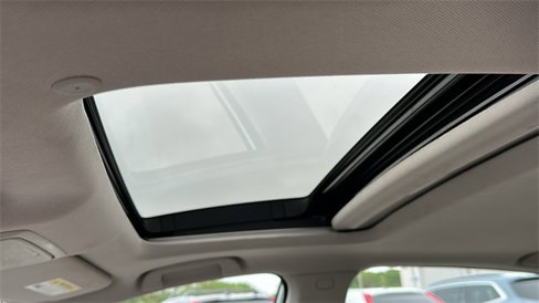 Used 2022 Honda Accord EX-L image 12