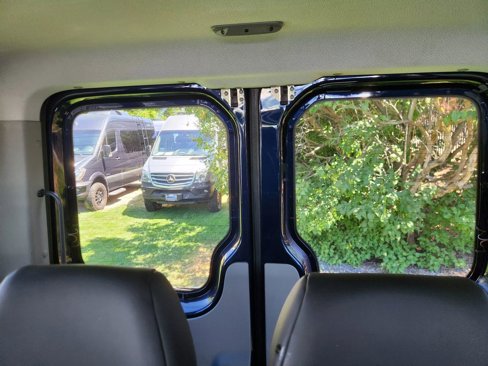 Used 2016 Mercedes-Benz Sprinter 2500 image 16