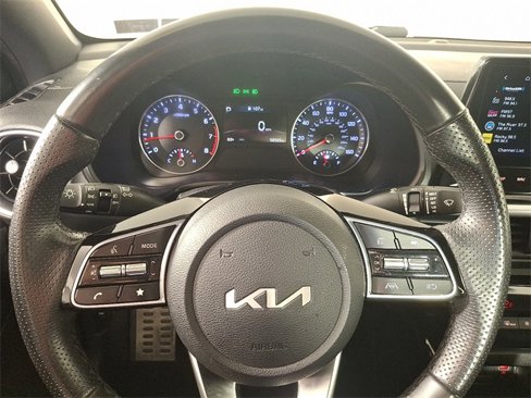 Used 2023 Kia Forte GT-Line image 19