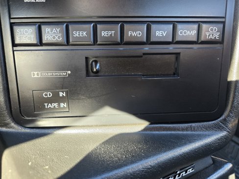 Used 1991 Cadillac Allante image 28