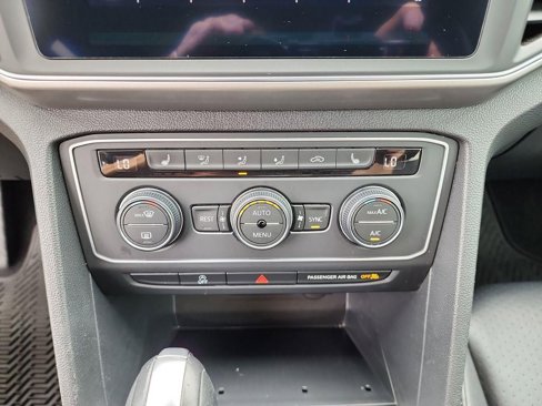 Used 2019 Volkswagen Atlas SE w/ Towing Package image 22