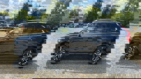 Used 2016 Volvo XC90 T6 Momentum image 7