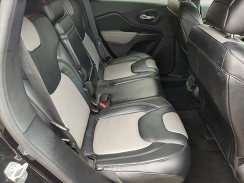 Used 2014 Jeep Cherokee Limited image 20