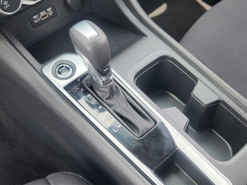Used 2023 Nissan Sentra SV image 20