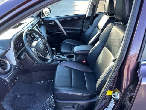 Used 2017 Toyota RAV4 Limited image 11