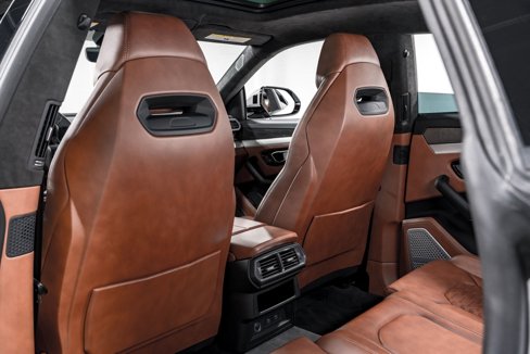 Used 2022 Lamborghini Urus image 30