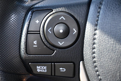 Used 2015 Toyota RAV4 XLE image 28