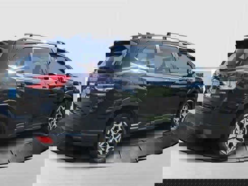 Used 2022 Subaru Forester Premium image 3