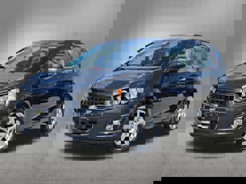 Used 2015 Chevrolet Sonic LTZ image 1