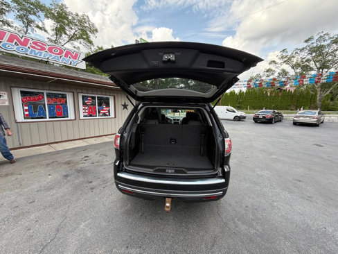 Used 2016 GMC Acadia SLT image 10