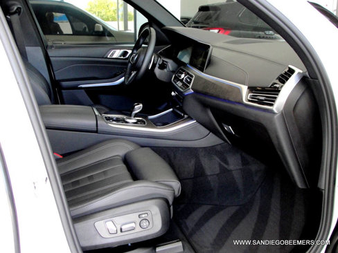 Used 2022 BMW X5 sDrive40i w/ M Sport Package image 36