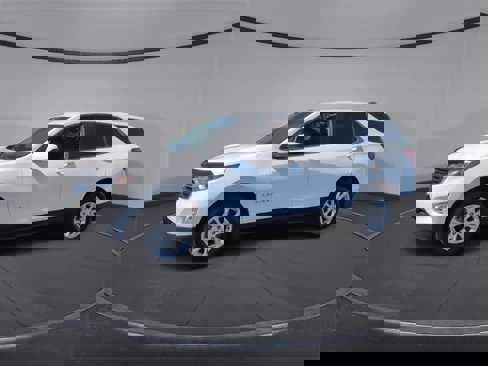 Used 2018 Chevrolet Equinox LT image 4