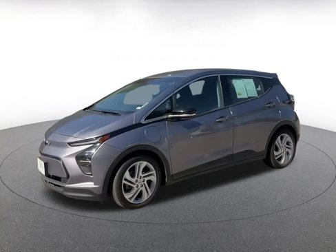 Used 2023 Chevrolet Bolt LT w/ Driver Confidence Package image 8