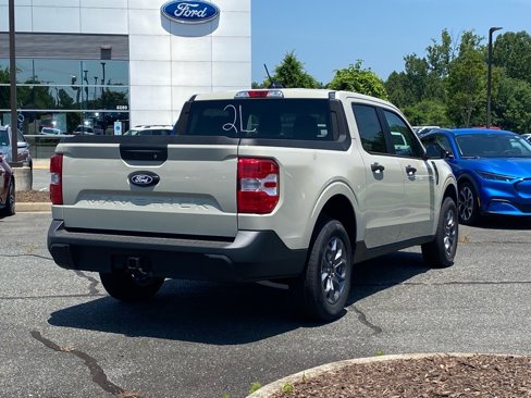 New 2025 Ford Maverick XLT w/ XLT Luxury Package image 4