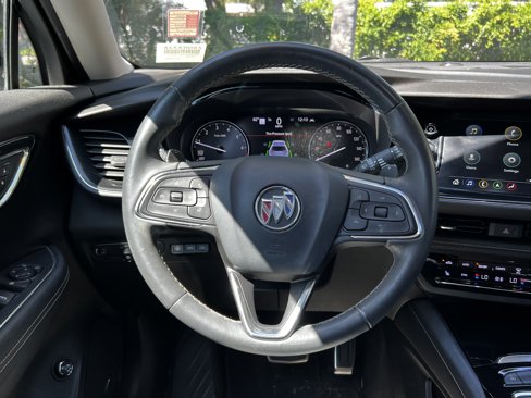 Used 2022 Buick Envision Essence w/ Technology Package I image 34