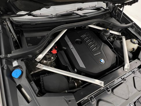 Used 2020 BMW X5 xDrive40i w/ Premium Package image 29