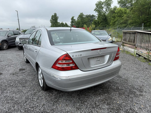 Used 2002 Mercedes-Benz C 320 Sedan image 11