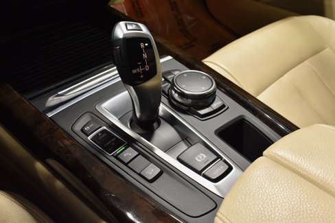 Used 2015 BMW X5 xDrive35i image 25