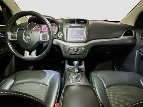 Used 2019 Dodge Journey Crossroad w/ Popular Equipment Group image 9