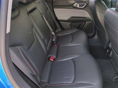 Used 2022 Jeep Compass Latitude image 24
