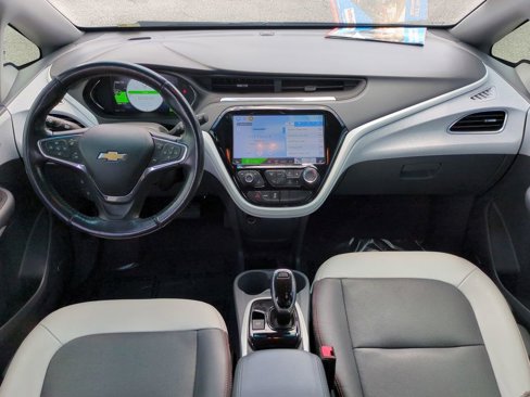 Used 2020 Chevrolet Bolt Premier w/ Infotainment Package image 14