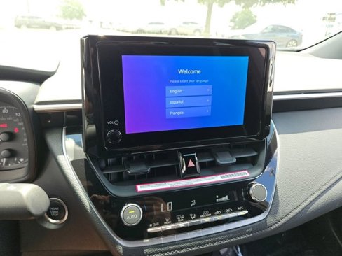 Used 2024 Toyota Corolla SE image 19