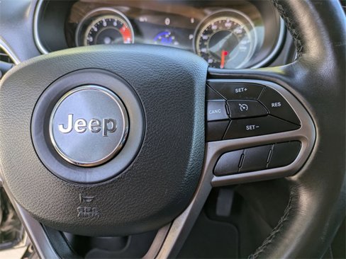 Certified 2021 Jeep Cherokee Latitude Lux w/ Sun & Sound Group image 15